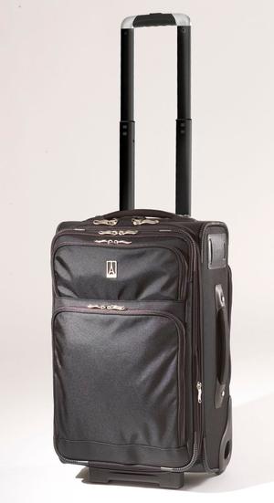 Travelpro FlightCrew4 22" Expandable Rollaboard Suiter