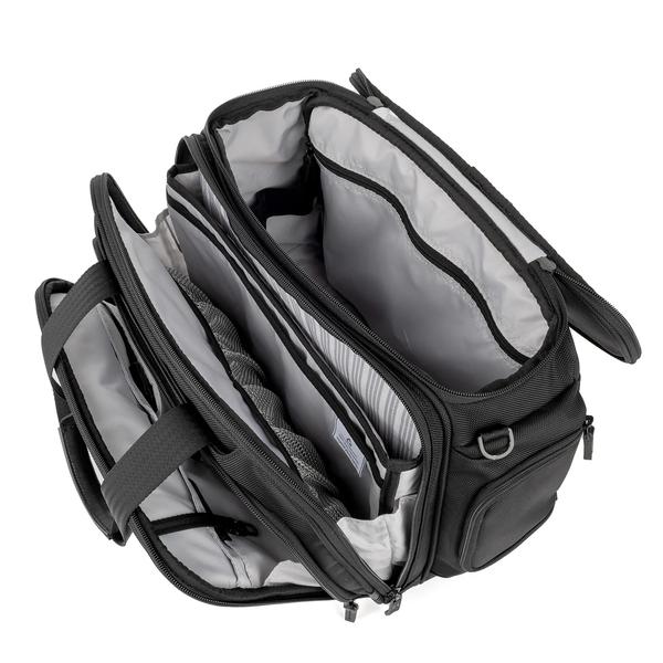 Travelpro&reg; Pilot&trade; Flight Bag
