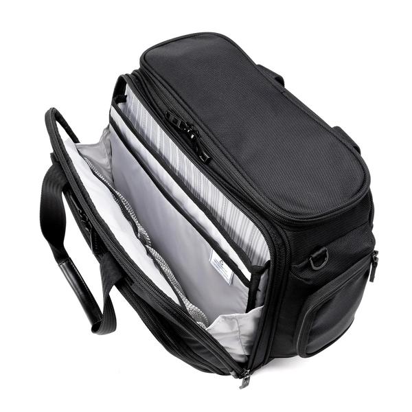 Travelpro&reg; Pilot&trade; Flight Bag