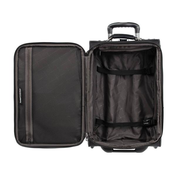 Travelpro FlightCrew5 22" Expandable Pilot Rollaboard