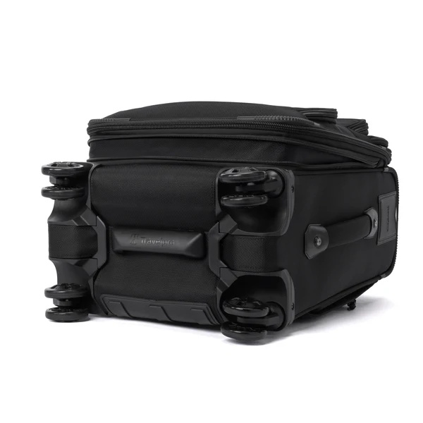 Travelpro FlightCrew5 Expandable Carry-on Spinner