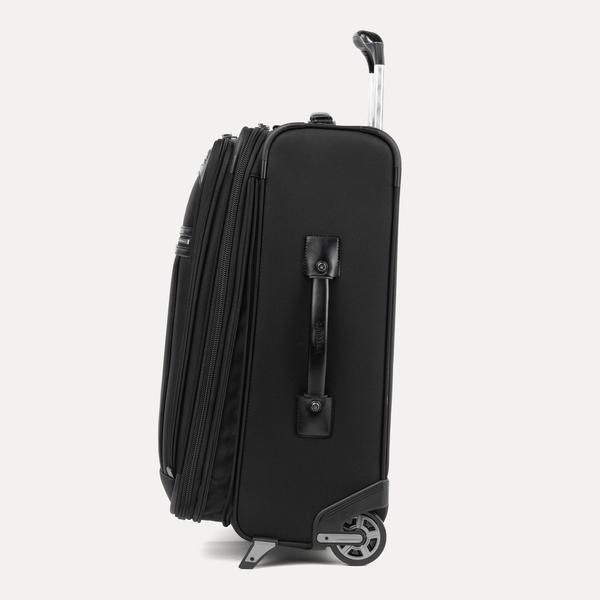 Travelpro Platinum&reg; Elite 22" Carry-On Rollaboard&reg; - Black