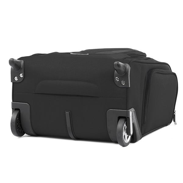 [Travelpro MaxLite 5 Rolling UnderSeat Carryon] The Flight